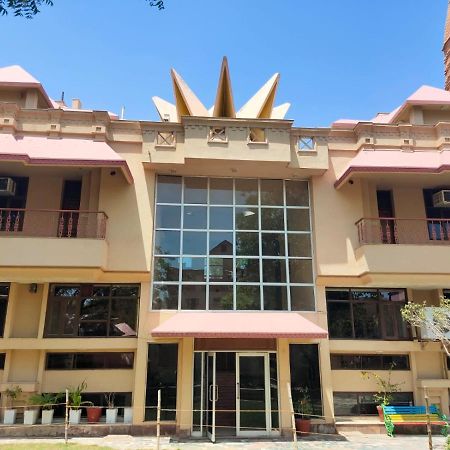Ananda Krishna Van Vrindāvan Zewnętrze zdjęcie